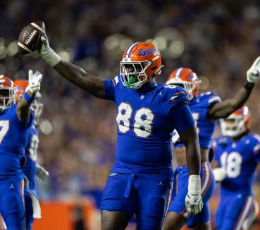 ‘Kept Fighting’: Caleb Banks’ Faith-Driven Return Defines Heart of Gators