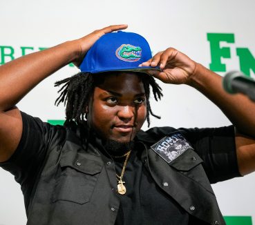 Florida Football Commits Staying Course on Early Signing Period