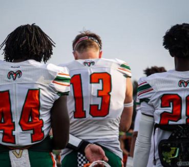 Conquering Himself: Inside Nelson Tambling’s Routine in His Final Season at Eastside