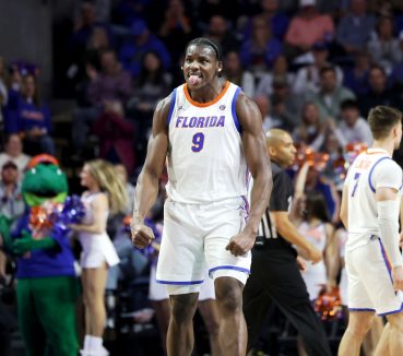 Rueben Chinyelu Named to Naismith Defensive Player of the Year Watch List