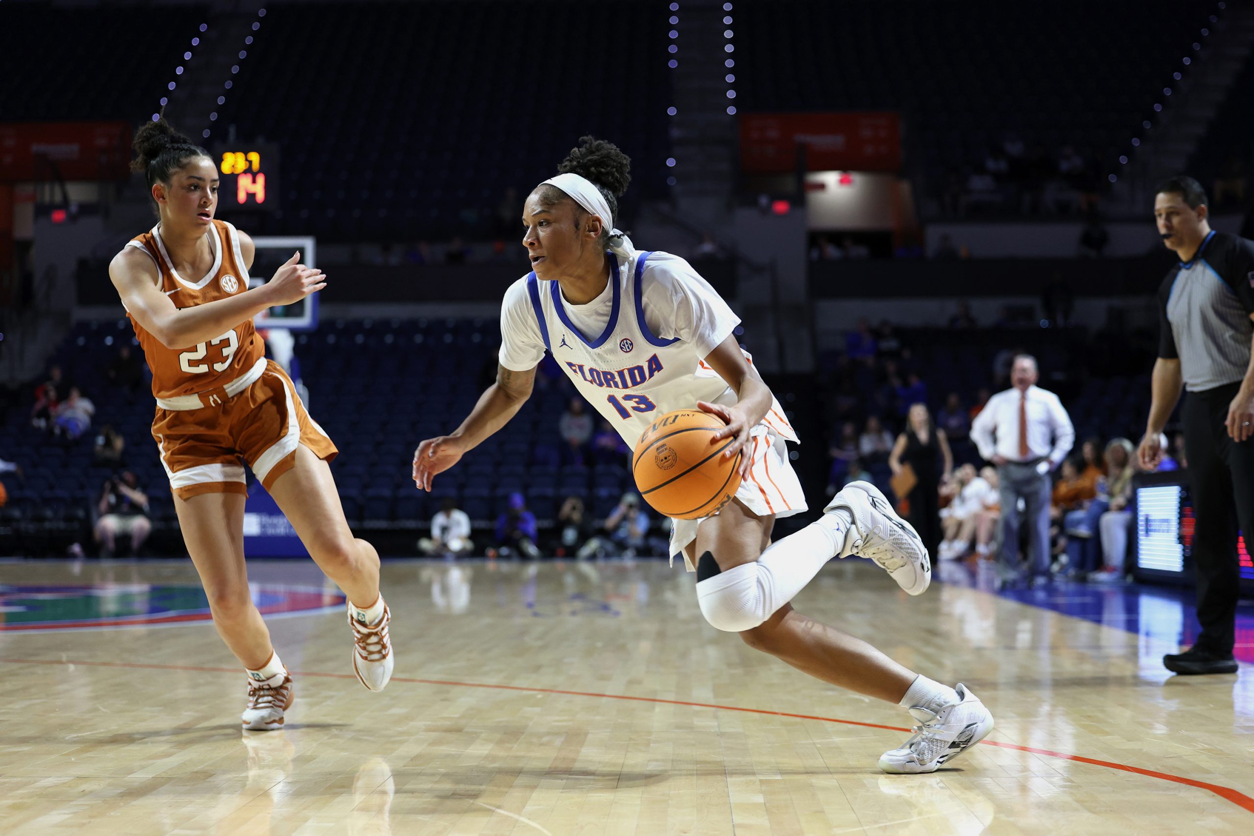 Florida Women’s Basketball Looks for First Top-10 Win at Oklahoma