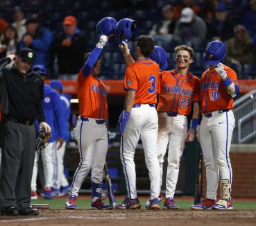 Florida Baseball Starts Arkansas Series with 9-4 Win