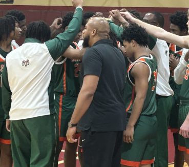 Eastside Boys Basketball Stuns Top Seed North Marion to Reach Region Finals