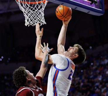 Condon, Chinyelu Pave Way to Florida’s Sixth-Straight Victory