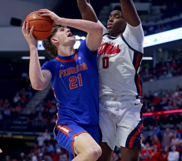 Florida Men’s Basketball Tops Ole Miss to Stay Hot in SEC Play