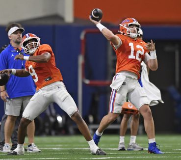 Florida Quarterback Race Remains Unsettled in Camp