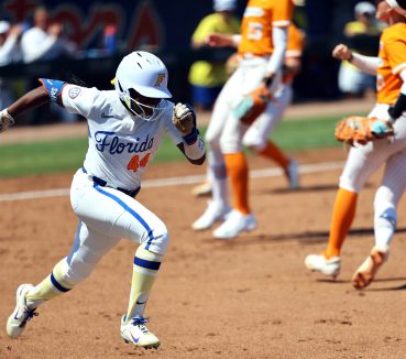 Walker, McLellan’s Heroics Propel No. 5 Florida Softball to Bounce-Back Victory