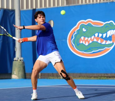Florida Men’s Tennis Splits Home Doubleheader