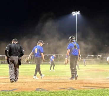 Blue Wave Baseball Again Falls to Newberry