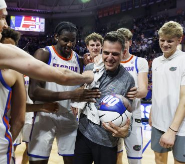 SEC Champs! Florida Clinches Outright Title on Senior Night as Golden Wins No. 100