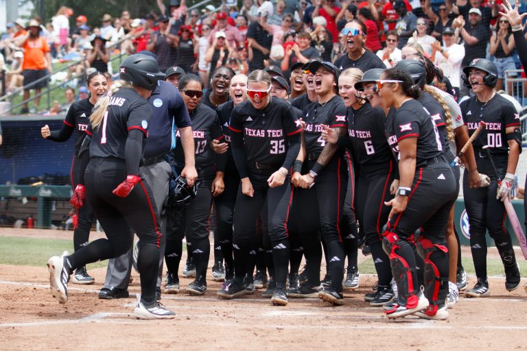 Florida Softball’s Season Ends in Super Regional Slugfest vs. Texas Tech