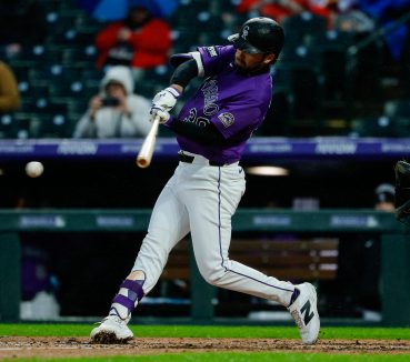 Former Gator Sterlin Thompson Records First MLB Hit With Rockies