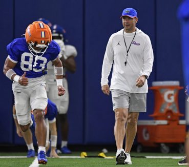 Florida Football 2027 Recruiting Tracker: Latest Commitments, Rankings and Updates