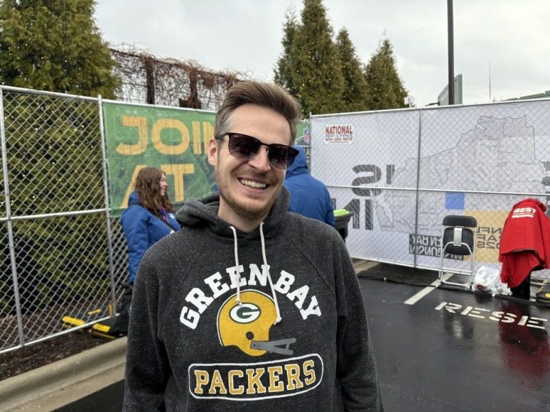 Tom Grossi Brings '30 in 30' Tour to Jacksonville, Raises Thousands for St. Jude