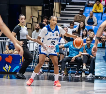 Gators’ Kiyomi McMiller, Aurora Almón Compete in FIBA Women’s AmeriCup
