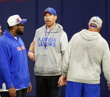 Phil Trautwein Builds Trust, and Muscle, in Florida’s Offensive Line