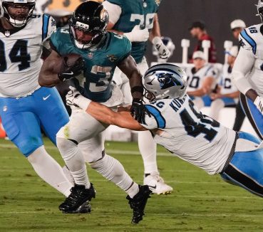 Jaguars’ Backups Struggle in Sluggish Loss to Panthers