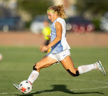 Florida Seniors Take Center Stage in Win vs. Youngstown State
