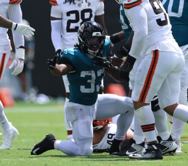 Jaguars Brace for Altitude, Noise in Trip to Denver