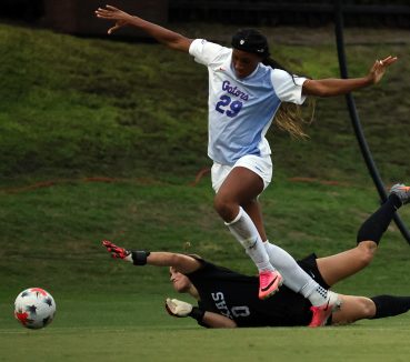 Florida Soccer’s SEC Winless Streak Grows in Texas Draw