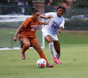 Gators Soccer Aims for First Home SEC Win