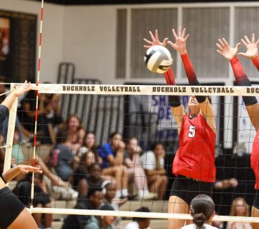 Santa Fe Dominates Fleming Island for Second Straight Sweep