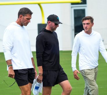 Liam Coen Talks Roster, Injuries Before 2026 Jaguars Opener