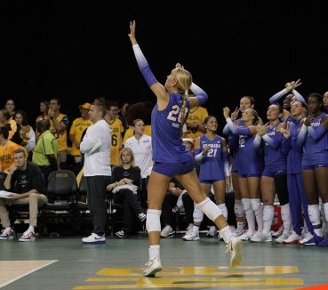 No. 17 Florida Volleyball Serves First Loss to No. 20 Baylor