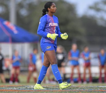 No. 2 Vanderbilt Blanks Florida Soccer Behind First-Half Surge