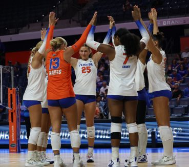 Florida Volleyball Jumps Back to No. 5 in AVCA Poll