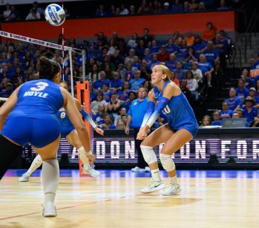 Florida Volleyball Descends Rankings for First Time This Season