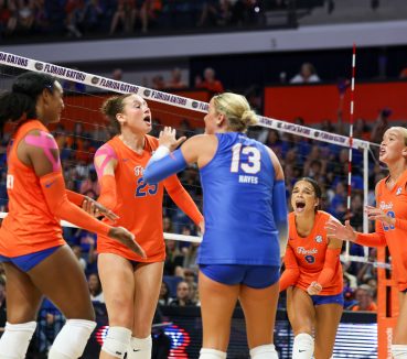 Gators Volleyball Builds Momentum In SEC Play