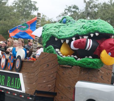 Florida Homecoming: Inside Nation’s Largest Student-Run Parade