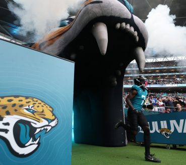 Jaguars Stand by Brian Thomas Jr. as Production Lags