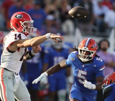 Gators Defense Carries Texas Momentum Into Georgia Matchup