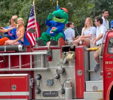 Florida Homecoming: Inside Nation’s Largest Student-Run Parade