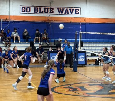 Quarterfinal Wins set P.K. Yonge vs. Oak Hall in District Volleyball Tourney Semifinal
